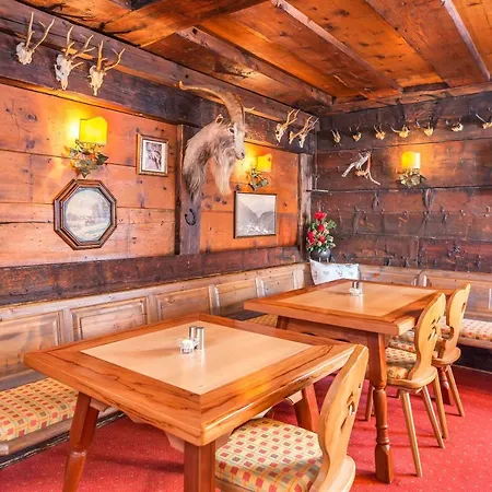 Heart Talhof Nigg Gasthof St. Anton am Arlberg